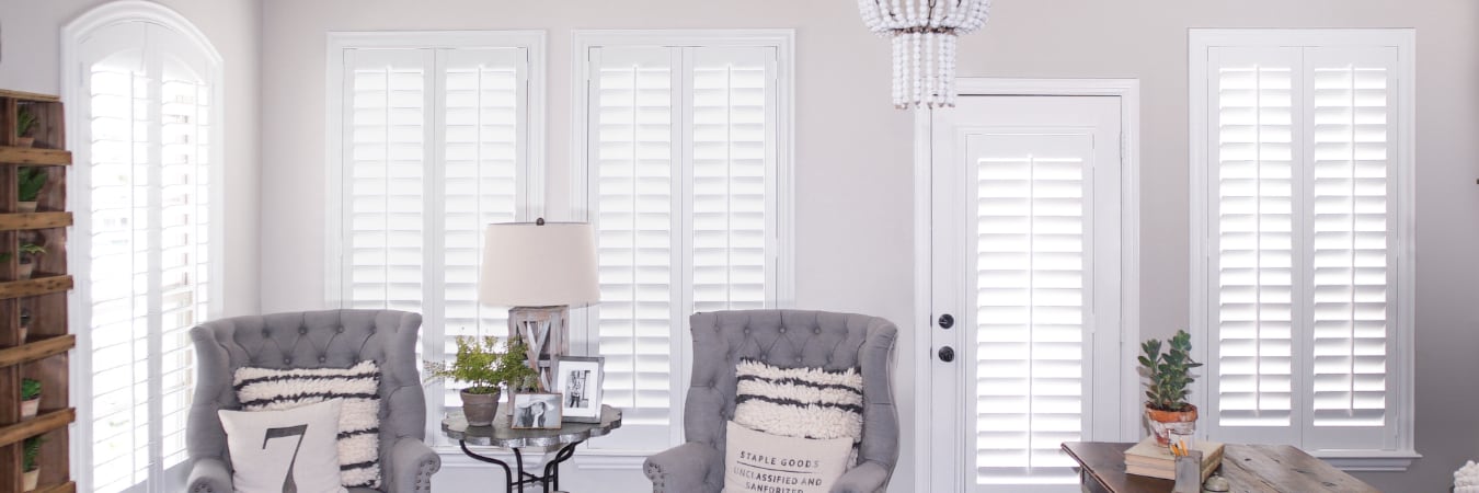 Interior shades in a sitting room